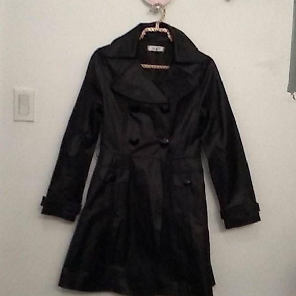 Black coat by R&G - Picture 7 of 7